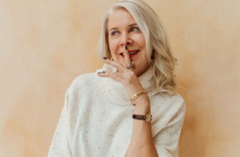 150+ Glam Grandma Names That Are Fashionable, Sassy & Timeless